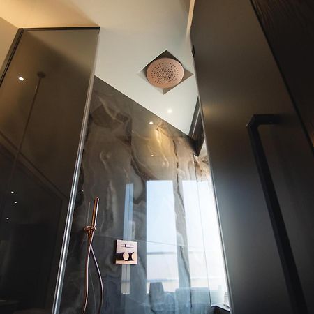 Tritone Luxury Suites Fontana Di Trevi Roma Ngoại thất bức ảnh