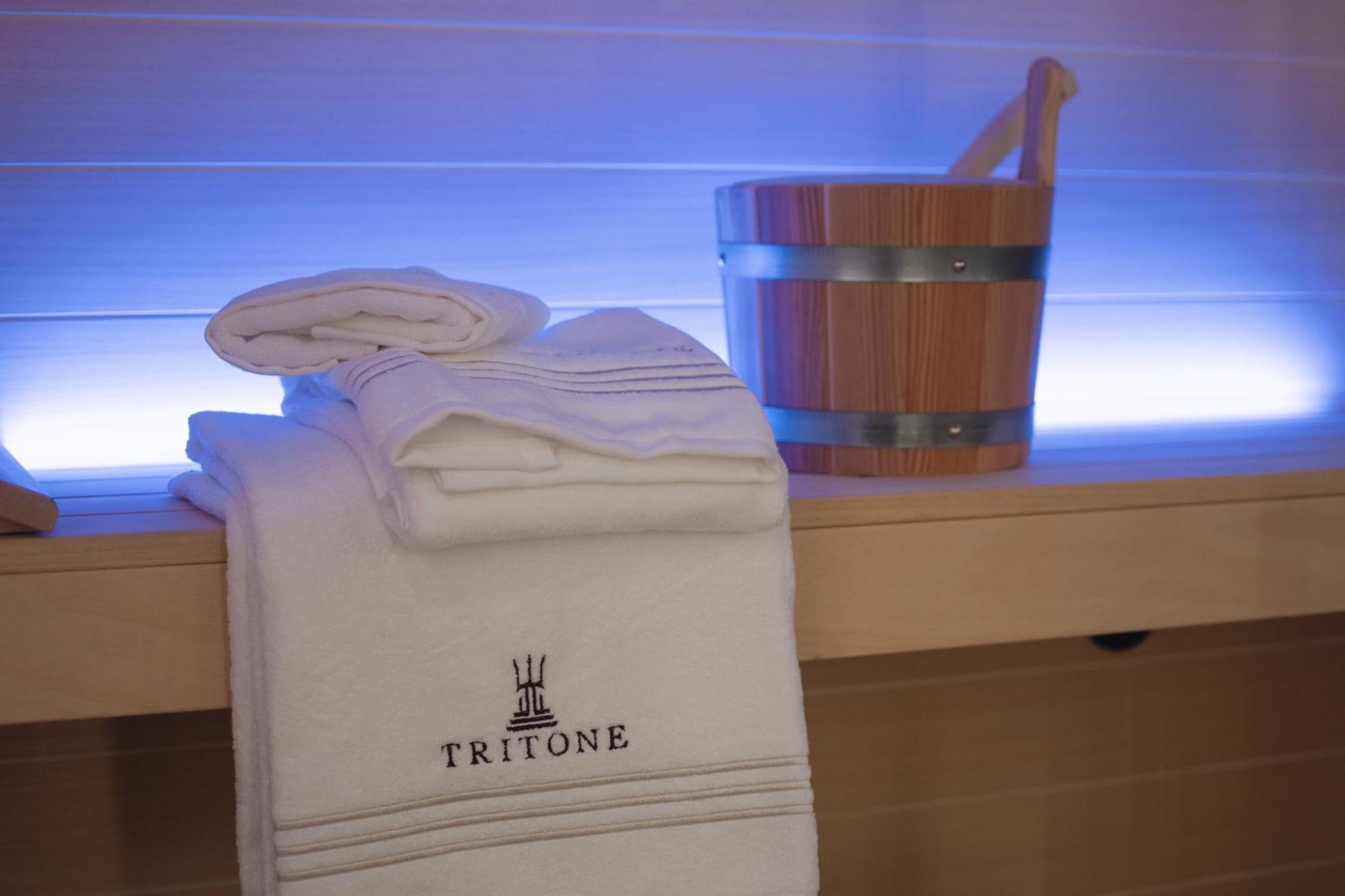 Tritone Luxury Suites Fontana Di Trevi Roma Ngoại thất bức ảnh