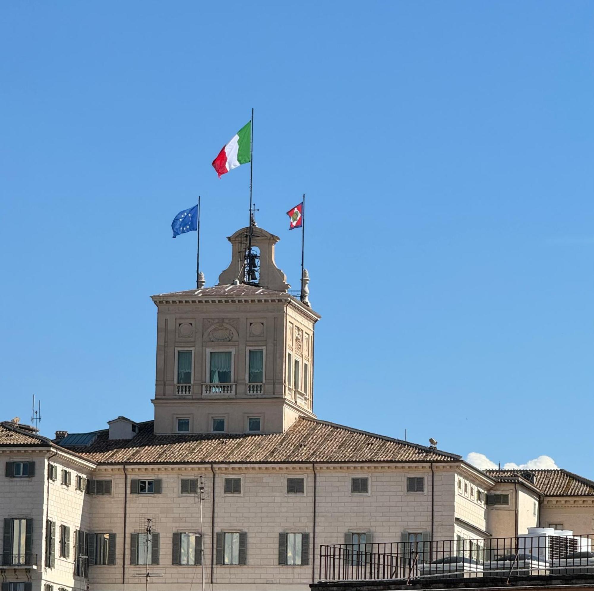 Tritone Luxury Suites Fontana Di Trevi Roma Ngoại thất bức ảnh